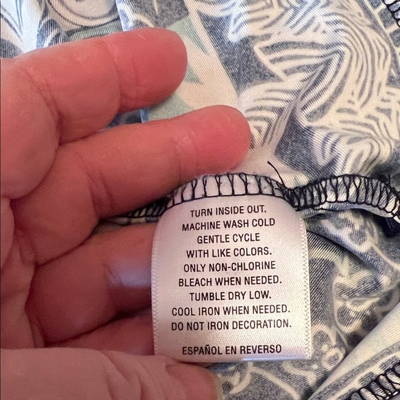 Style & Co. Dark Navy and Cream Floral Tunic - Picture 8 of 10